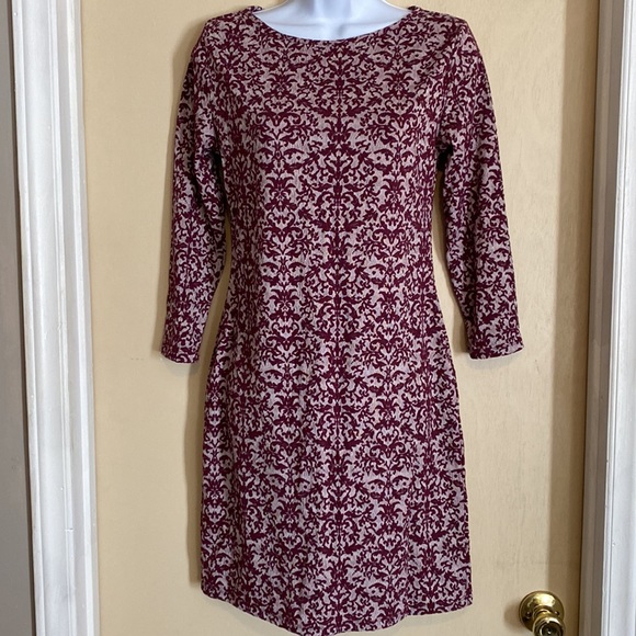 Xhilaration Dresses & Skirts - Xhilaration: Maroon Patterned Dress